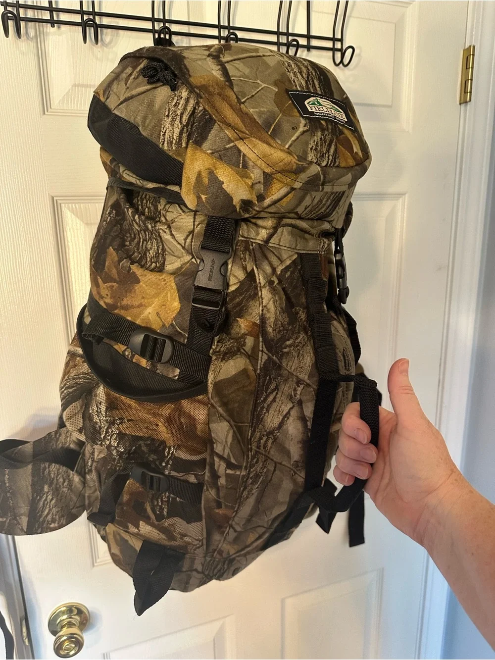 Fieldline Internal Frame Camouflage Hunting Backpack Hip Belt External Pockets